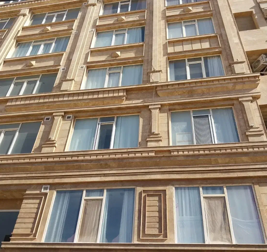 اپارتمان۶۱متری ۱ خواب بلوارسرباز اعتمادی