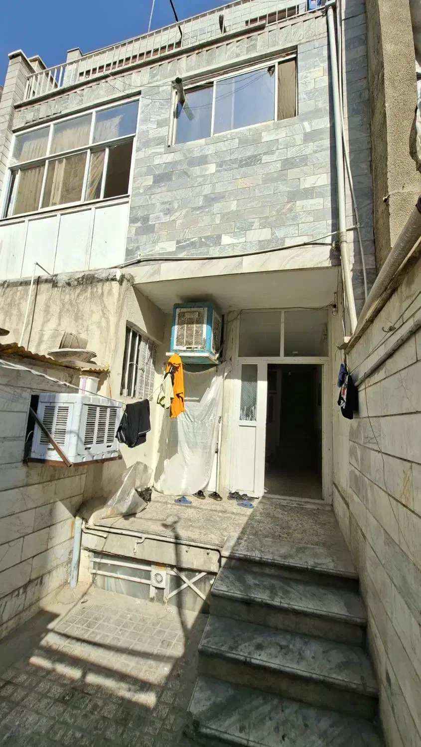 تولیدی کارگاه یا انبار