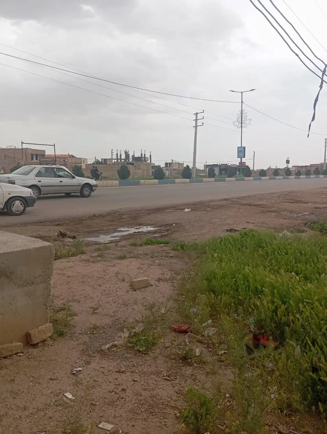 زمین بحر جاده اک