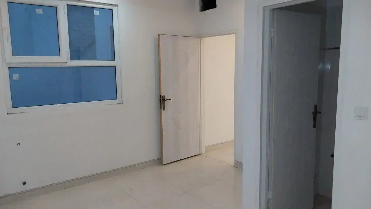 ۱۵۰متر نازی اباد پشت پارک ۱۷ شهریور کلید نخورده