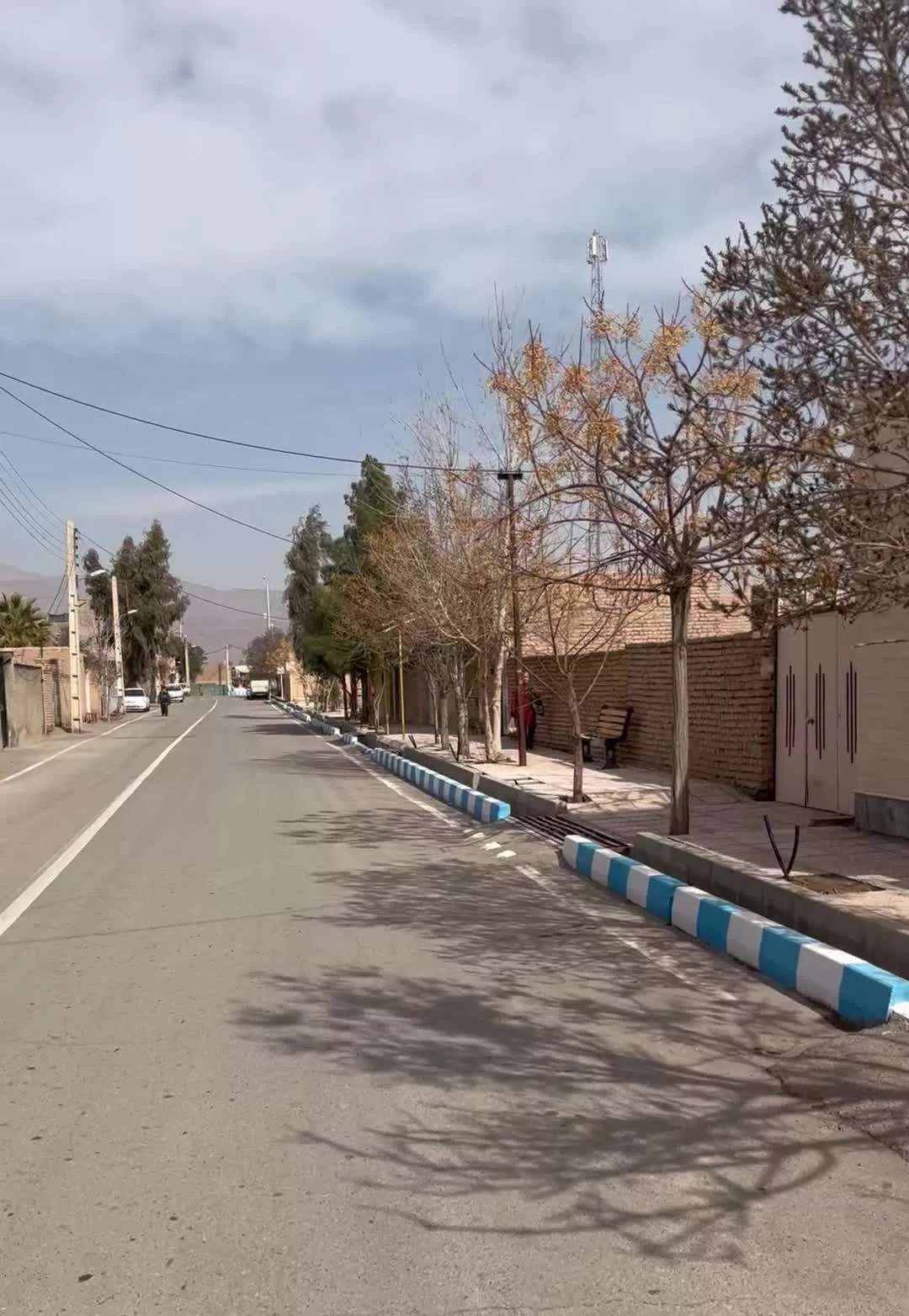 ۲۴۰ متر زمین کهن اباد