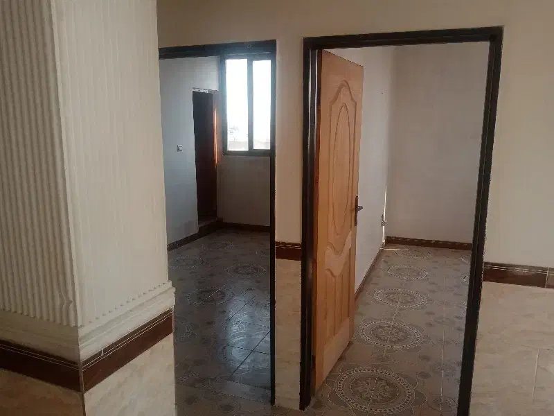110 متر واحد 2 خوابه کاملا تمیز و پر نور