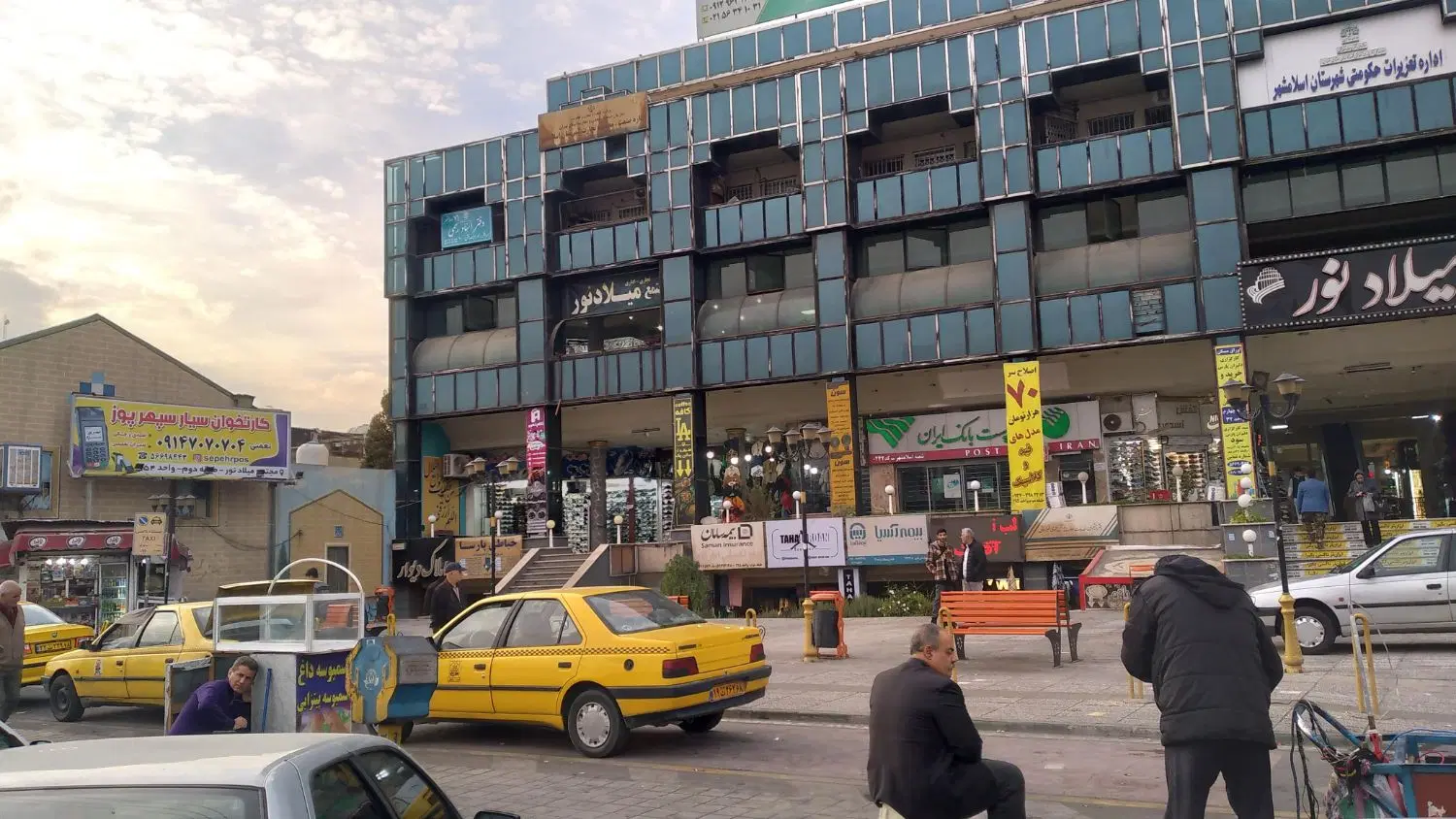 اجاره مغازه یا  دفتر کار  (۱۲ متری )