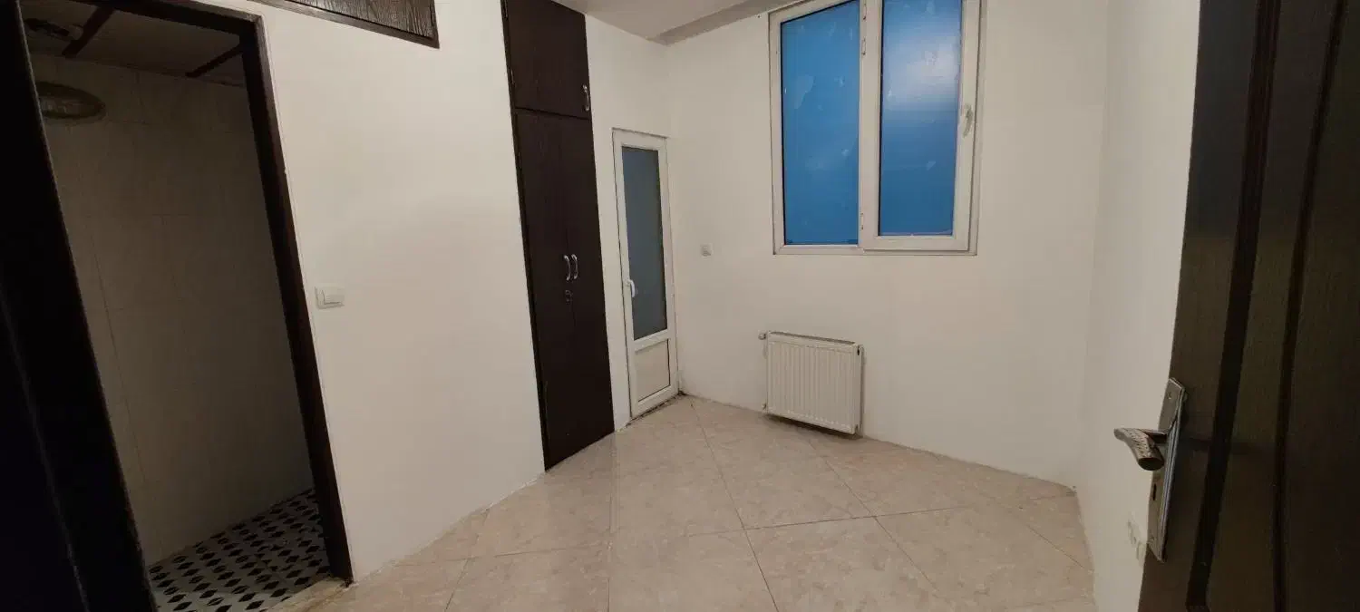۴۵ متر ۸ ساله آسانسور دار