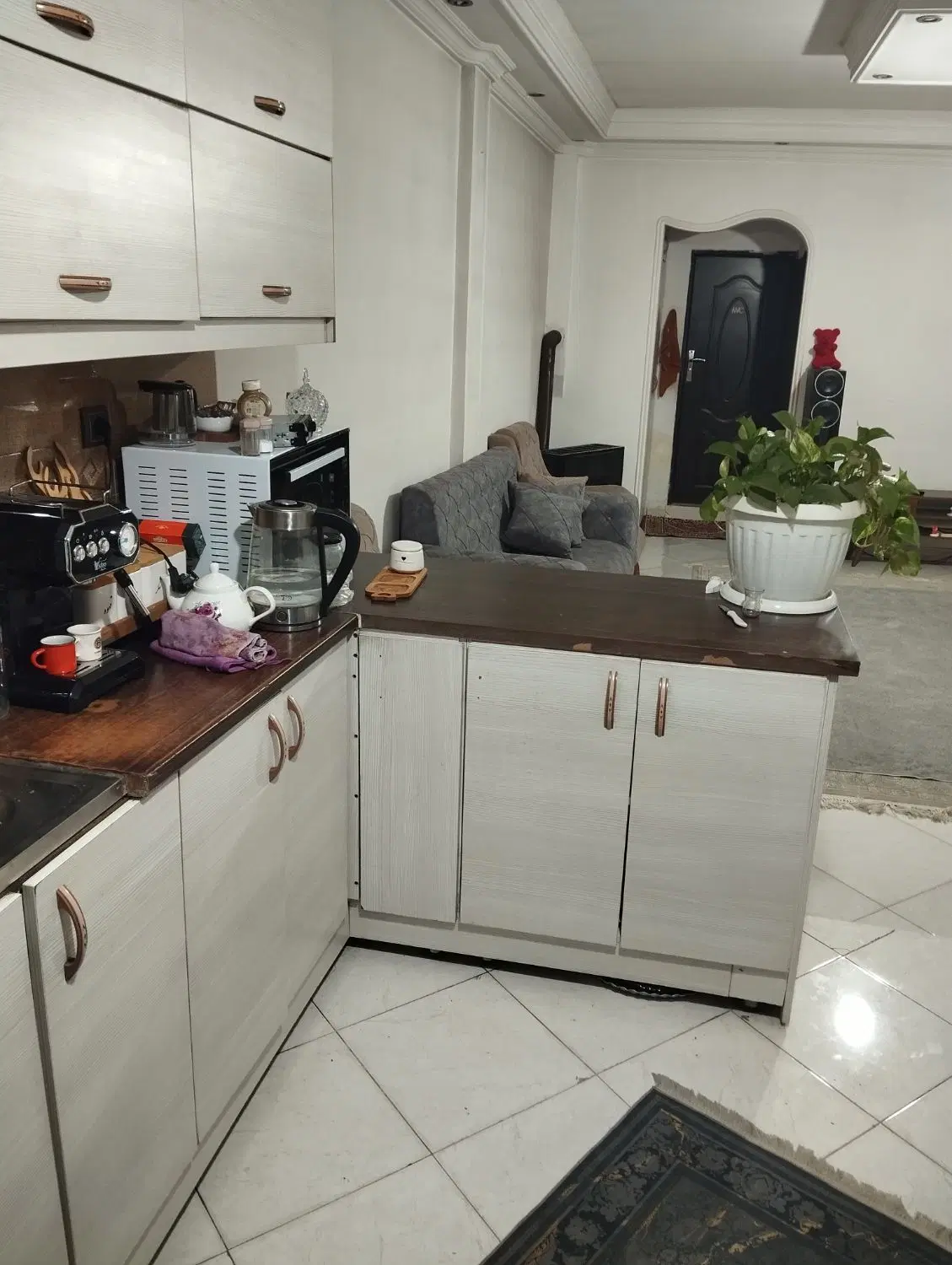 رهن و اجاره آپارتمان 65 متری ثنایی