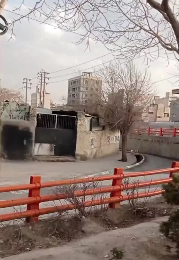 ۱۲۰متر مغازه و زمین سند شش دانگ