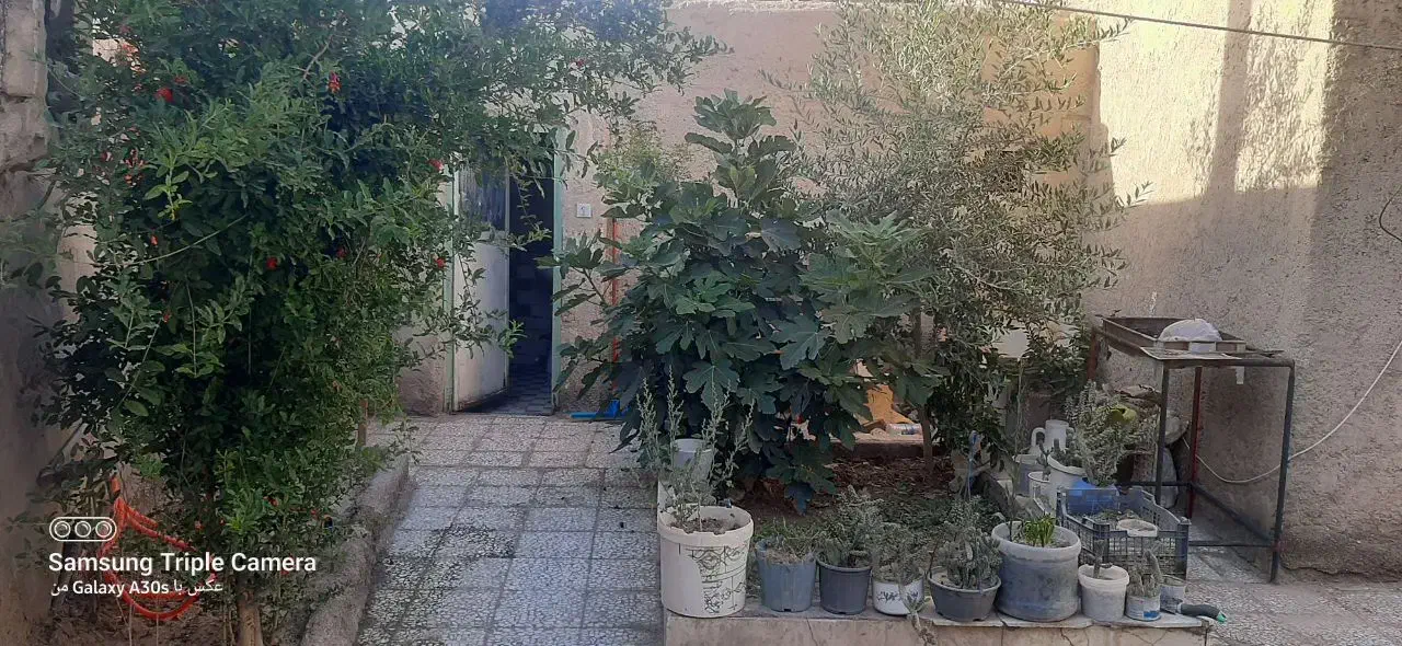خونه ی ویلایی برای دوتاخانواده