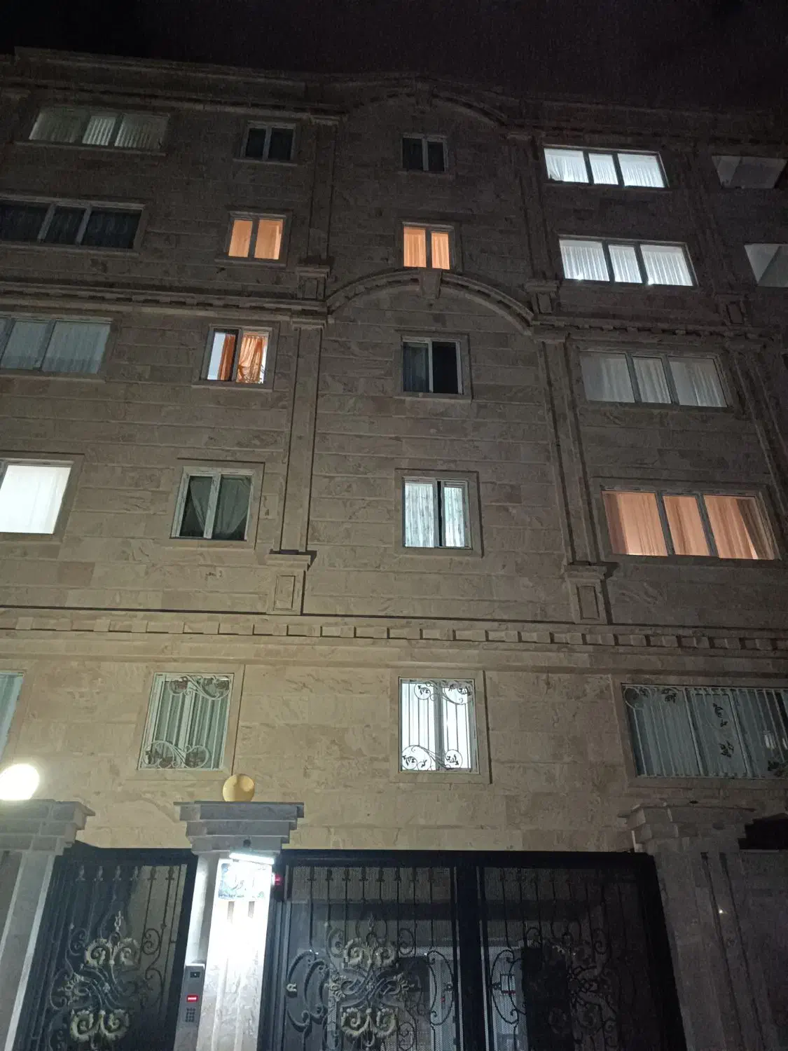 اجاره واحد فول امکانات 115 متری شهرک یاس