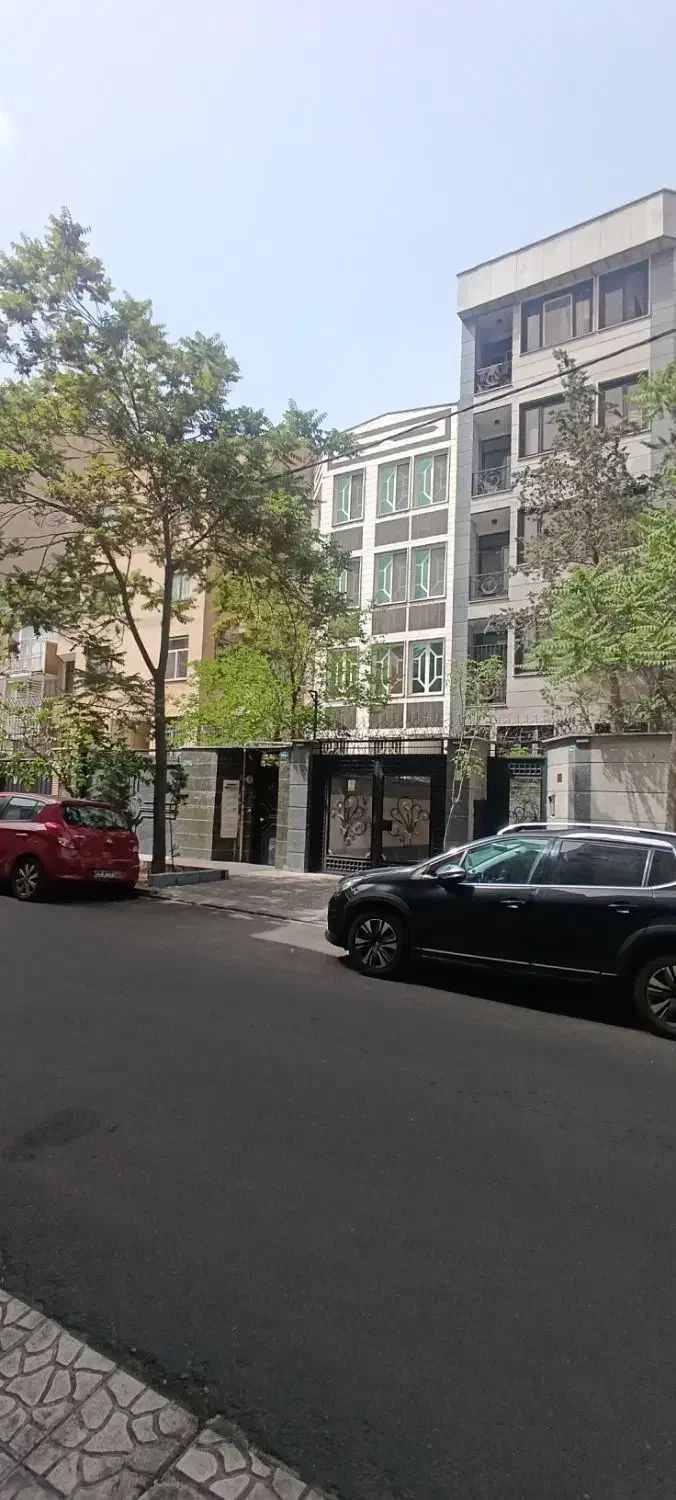 ۵۸ متری یک خواب با پارکینگ و انباری