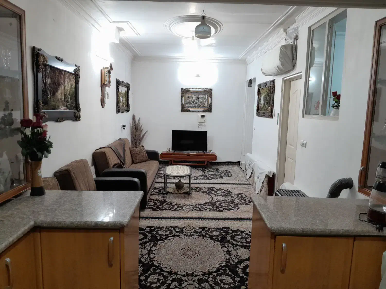 آپارتمان ۵۰ متری خیابان ۲۲بهمن