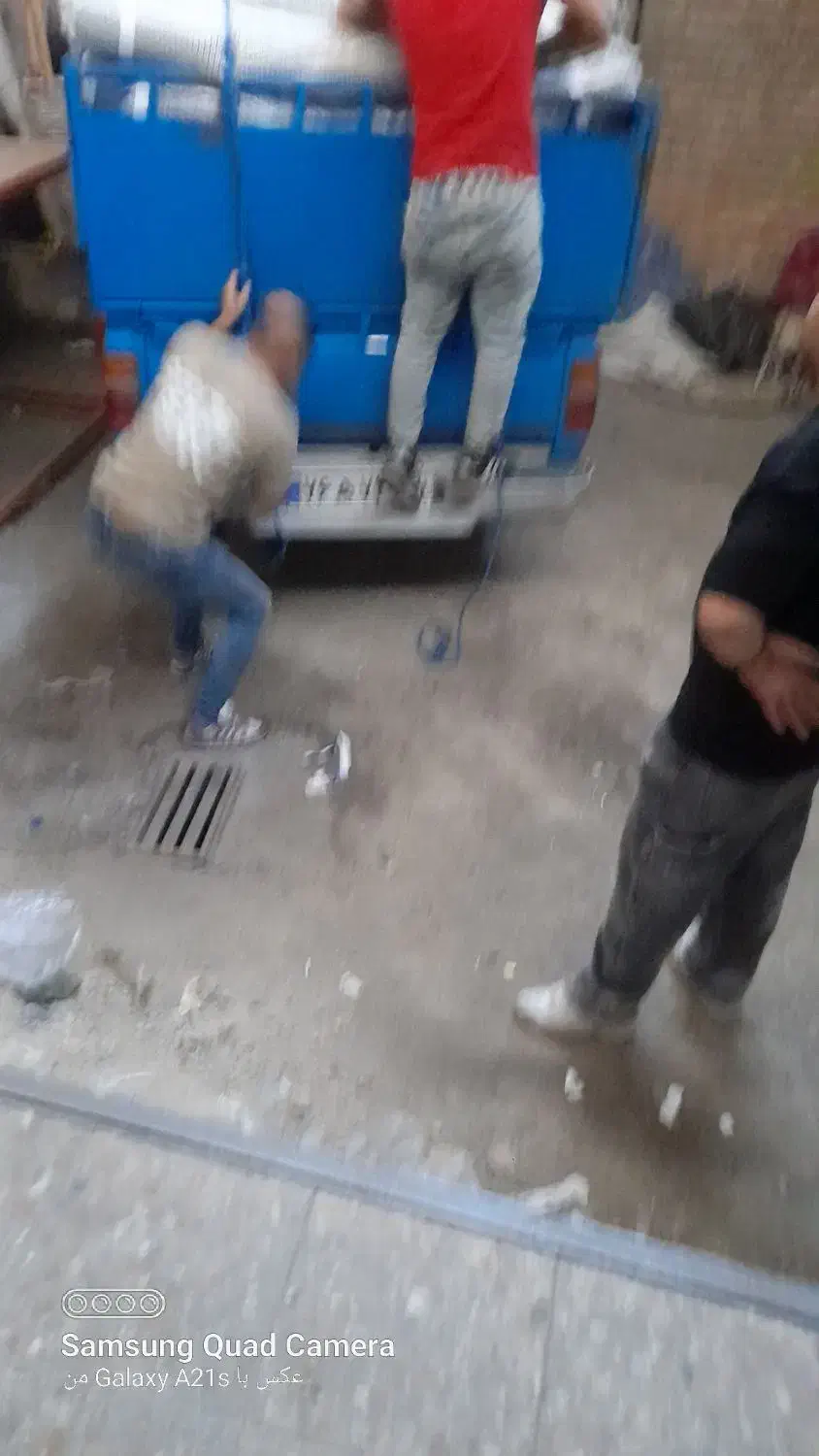 ۲۴۰ متر