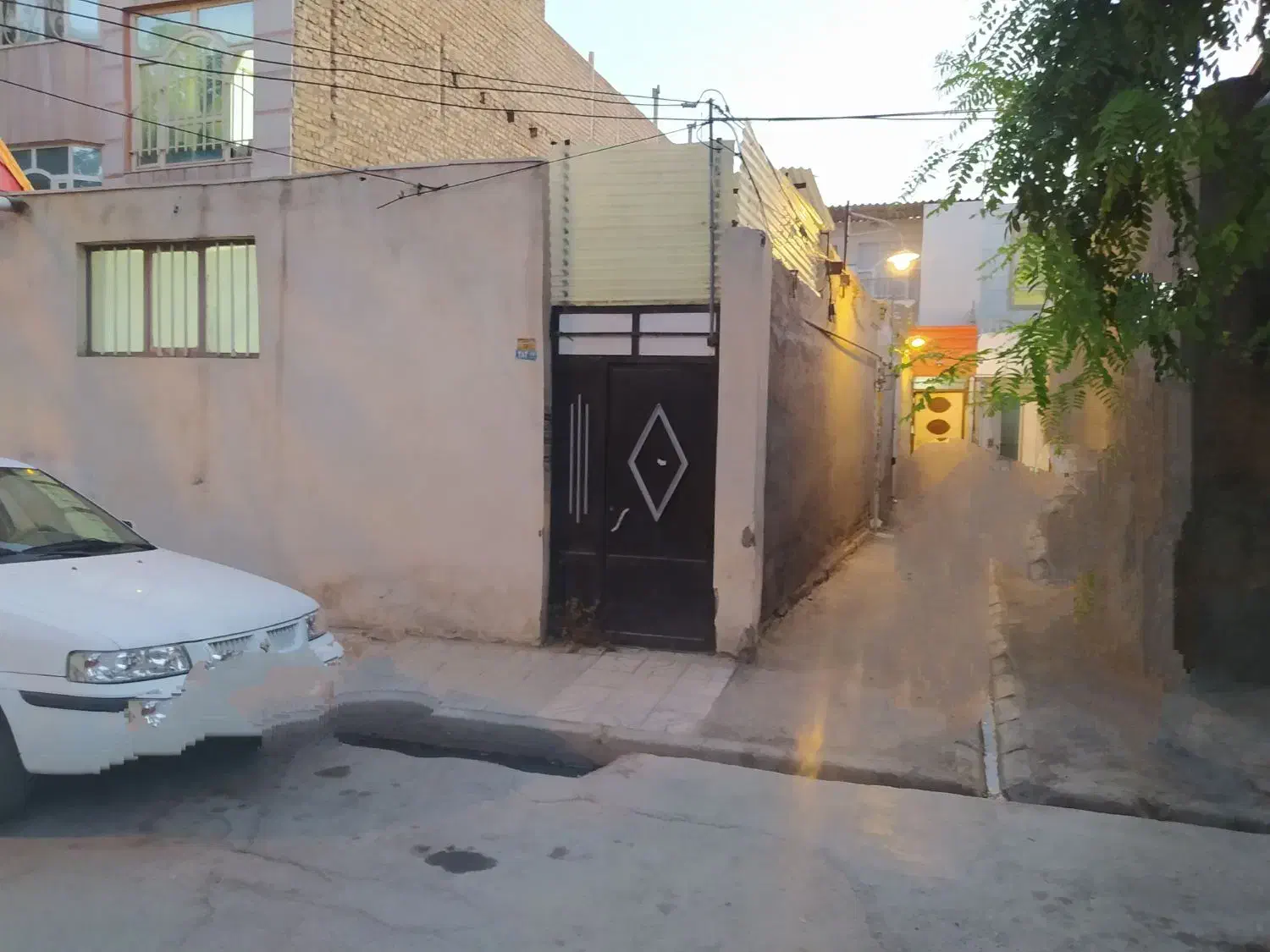 رهن منزل ویلایی ۵۵ متری در طبرسی شمالی