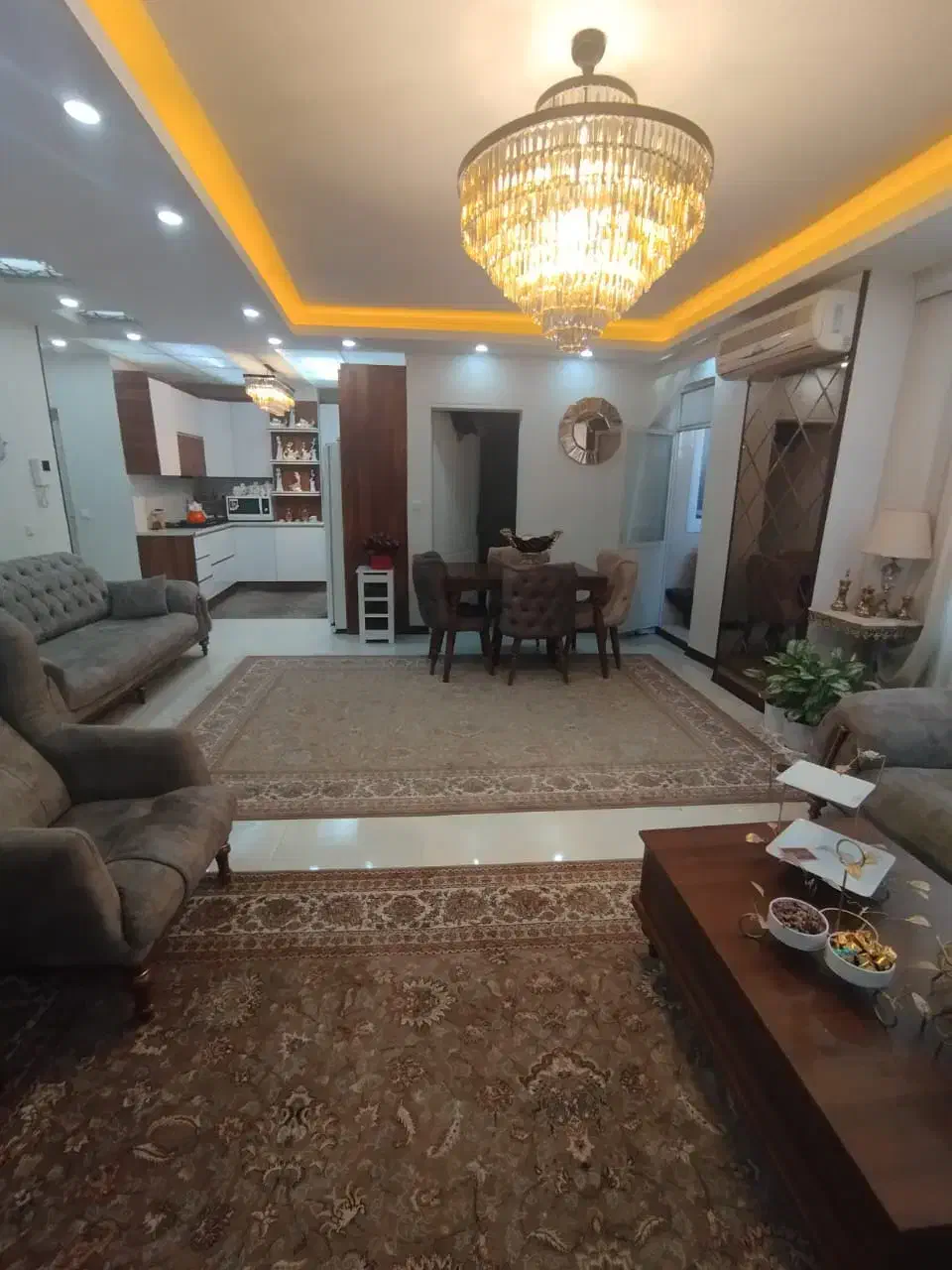 90متر‌بدون‌مشاعات‌بهر‌بلوار‌باغستان