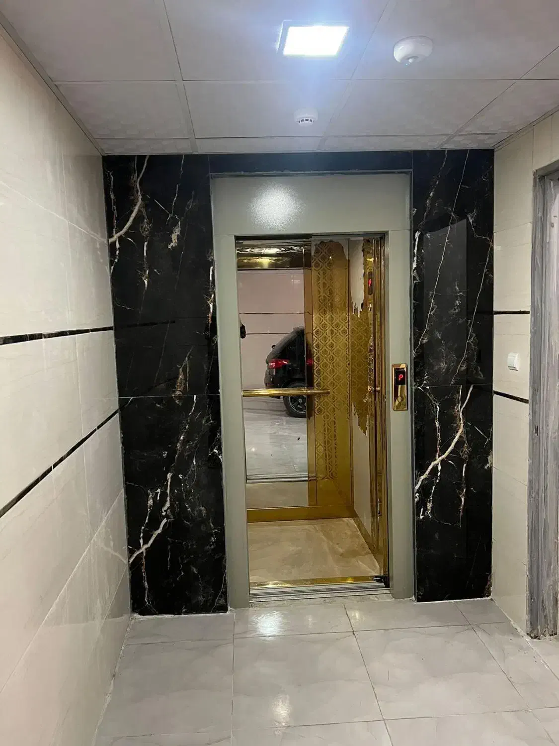 فروش آپارتمان ۱۲۰ متری در کوی نصر(هنر)