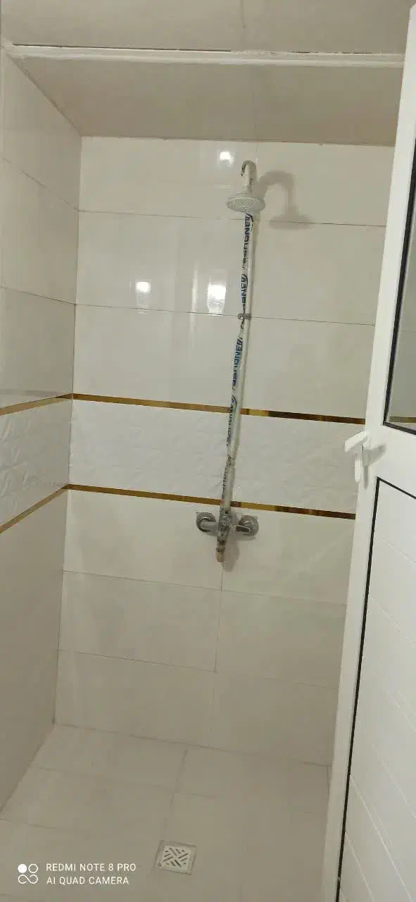 ۷۵متر همکف،نظامدوست