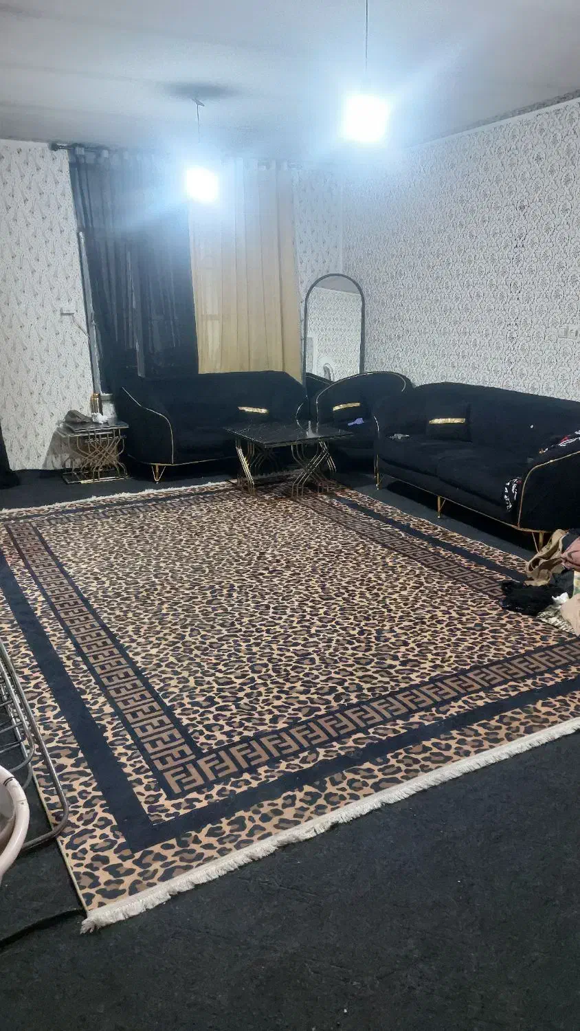 طبقه همکف ۱۰۰متر بنا ۱۸۰میلیون رهن کامل