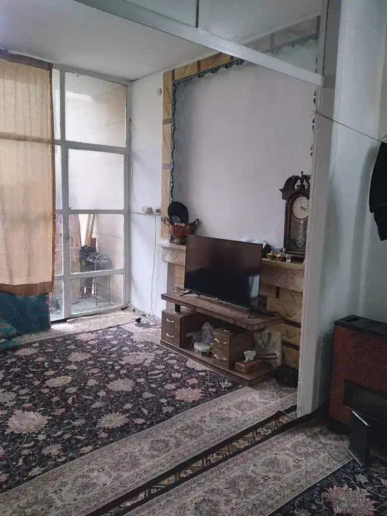 آپارتمان۲خواب۷۵متری طبقه اول نورگیر نماسنگ
