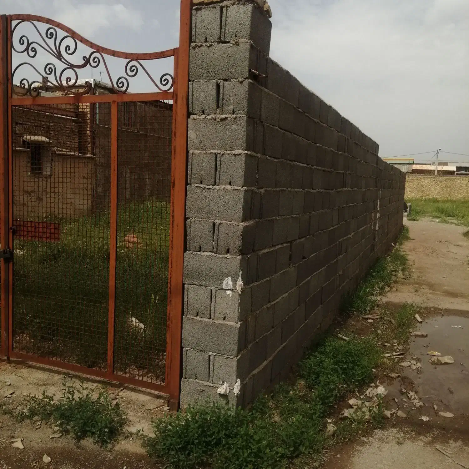 اجاره چهار دیواری