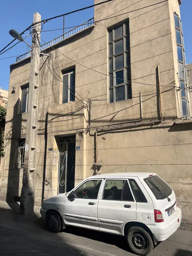 ملک کلنگی زیر قیمت منطقه
