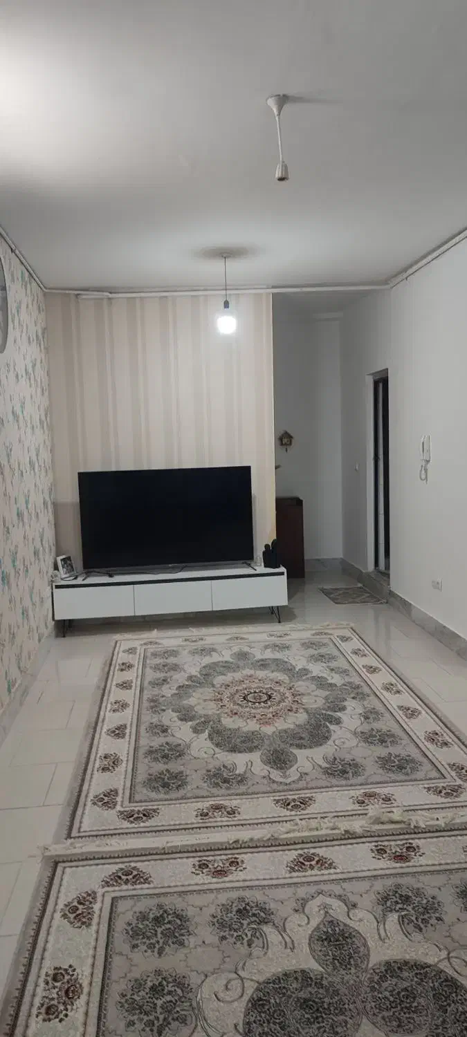 رهن اپارتمان نو ساز وشیک ۹۰ متری