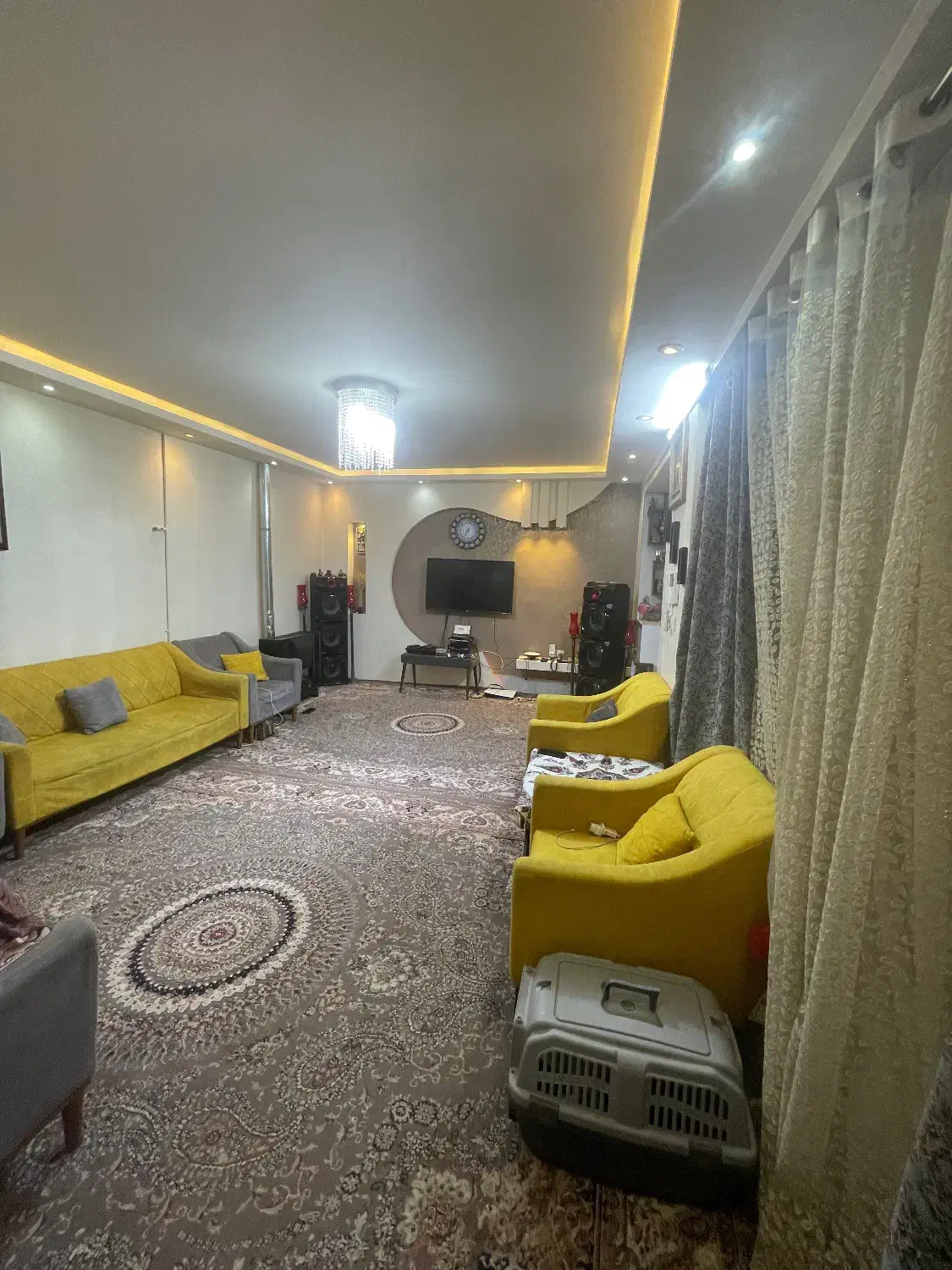 خانه ویلایی فروشی ۱۲۰ متری دو خوابه مرکز شهر