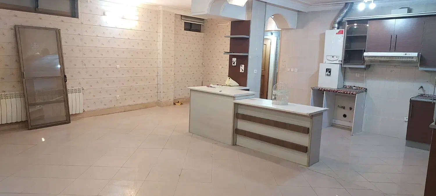 110 متر (فقط به عروس و داماد اجاره داده میشود)