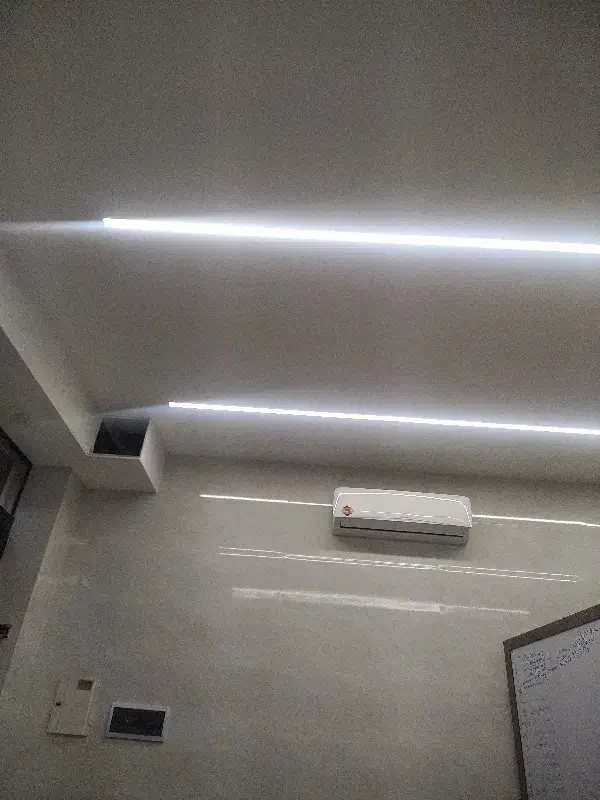 رهنان مغازه بر خیابان