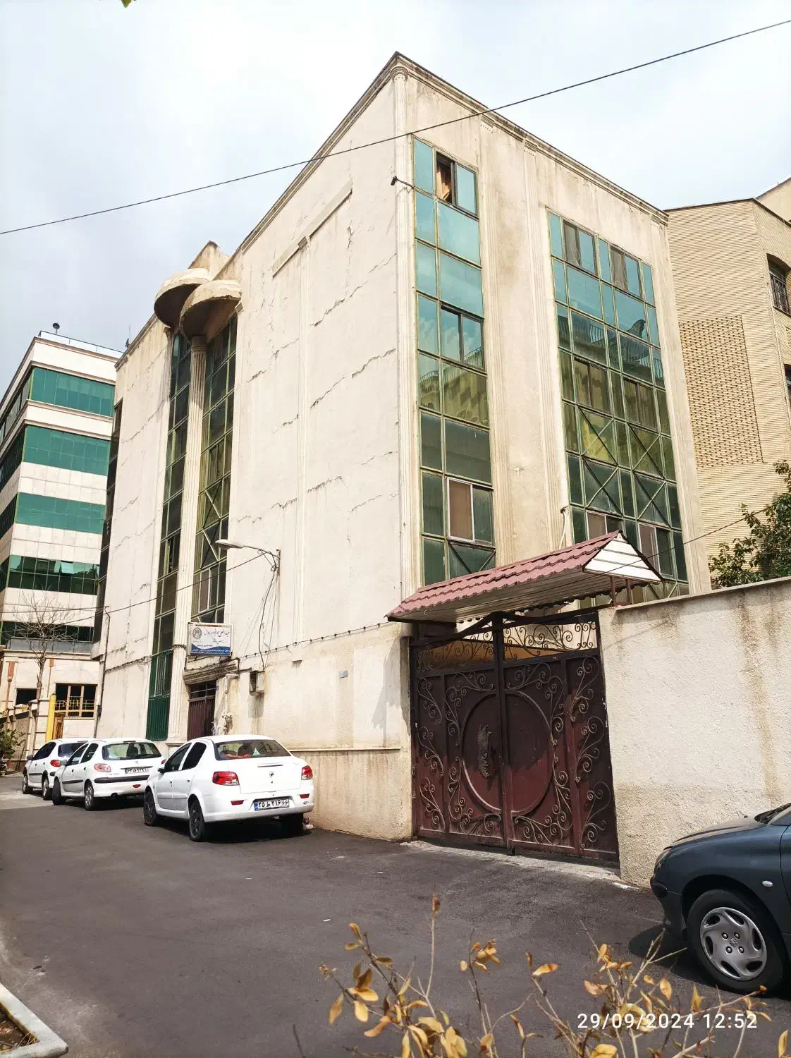 ملک کلنگی مزایده ای