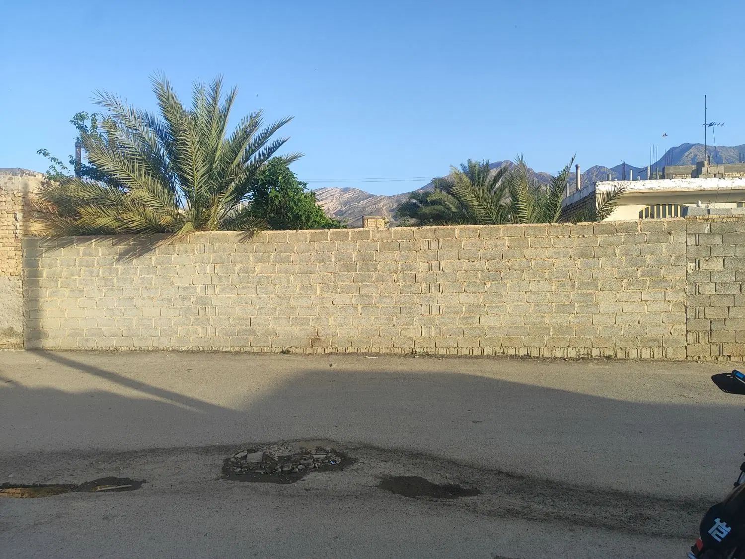 زمین مسکونی ۴۵۵