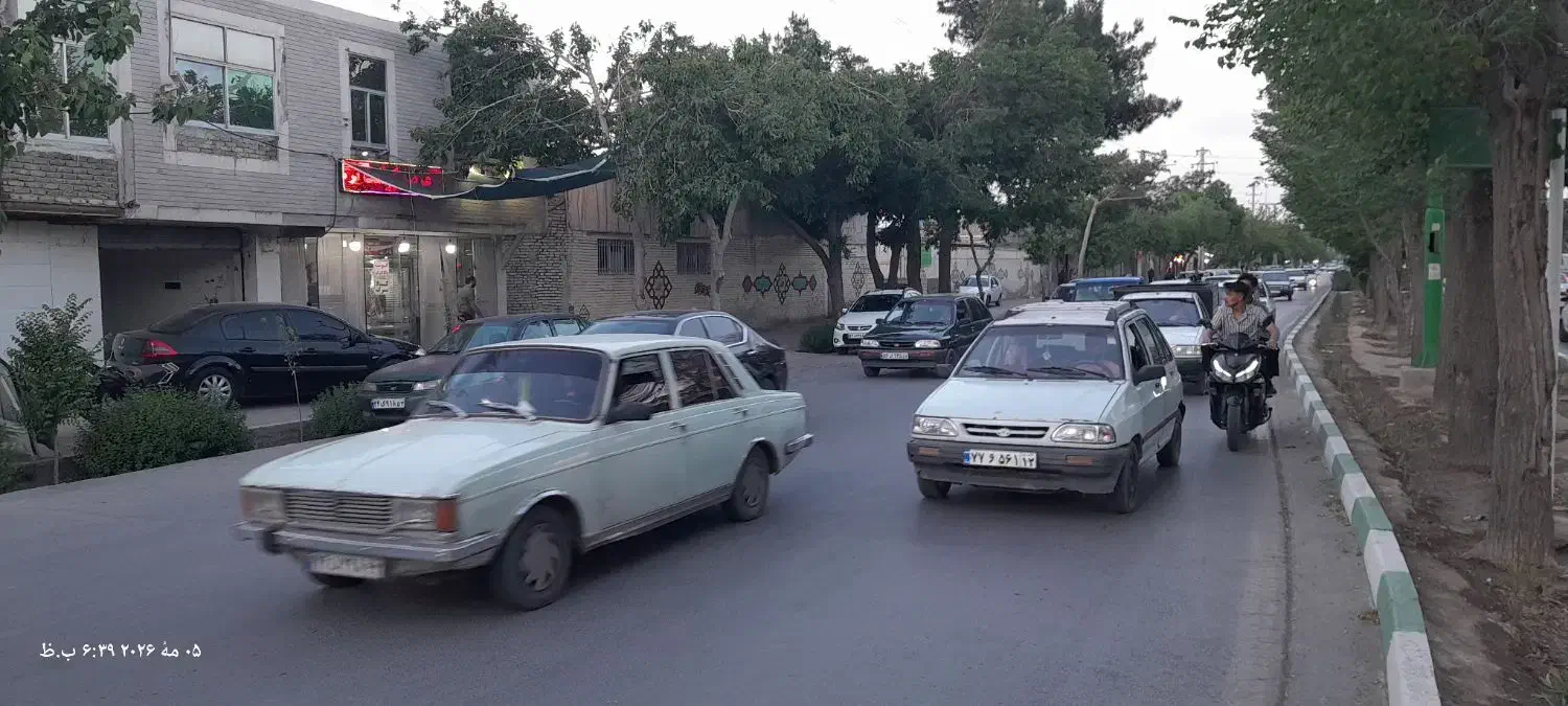 اجاره مغازه تجاری۶۰متری برخیابان کهندژ(پاخور عالی)