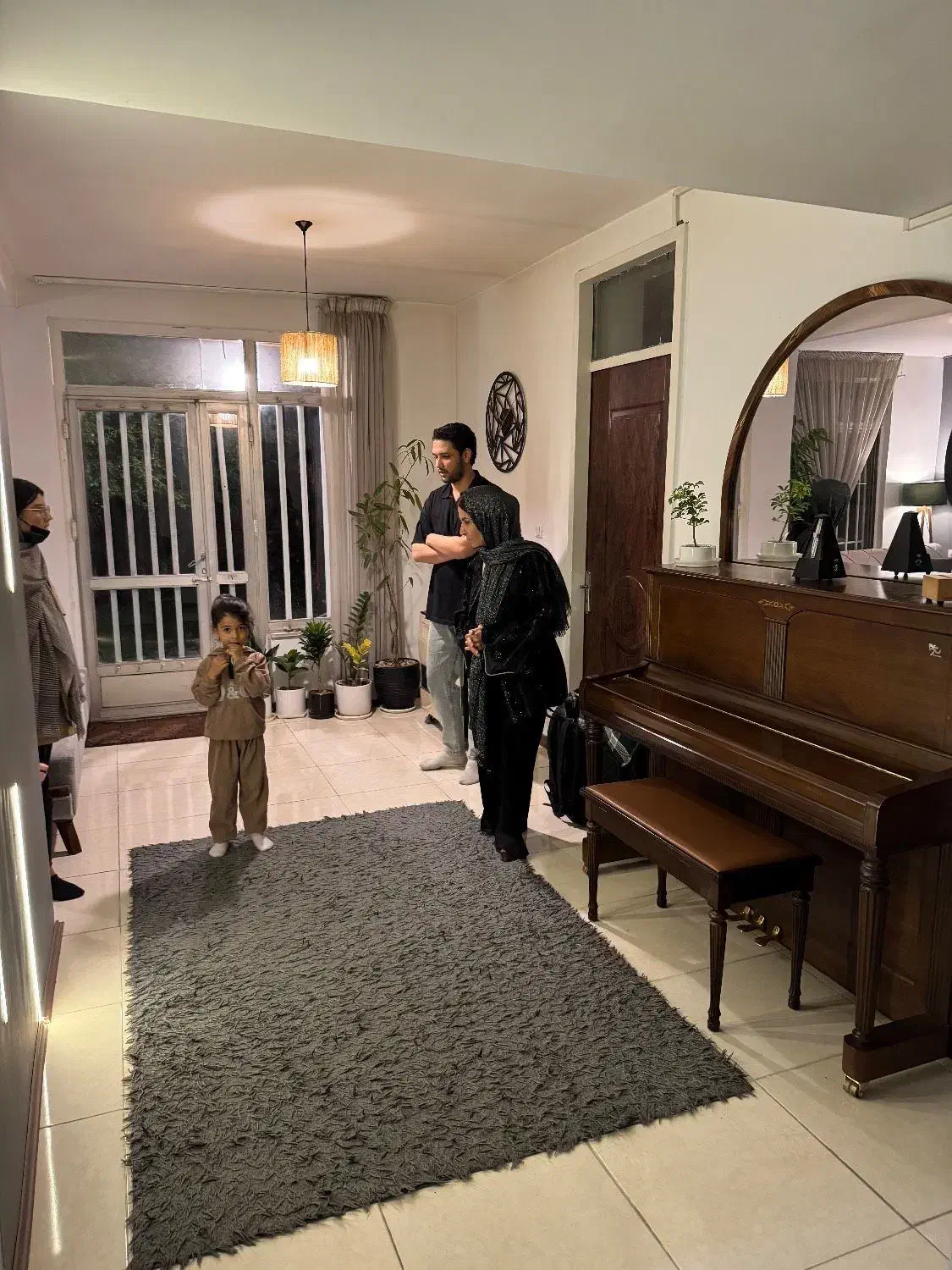 ۲۵۰ مترویلایی اقبال لاهوری یک(پشت حاشیه وکیل آباد)