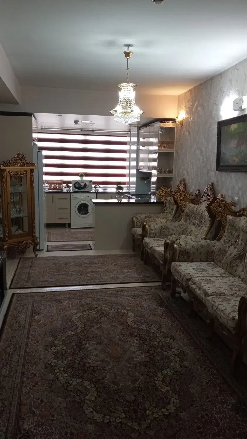 واحد تمیز وبدون خرج