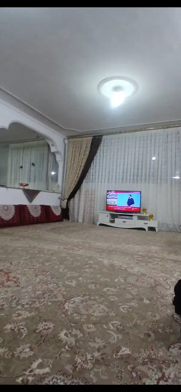 ویلایی انتهای مدرس دوطبقه