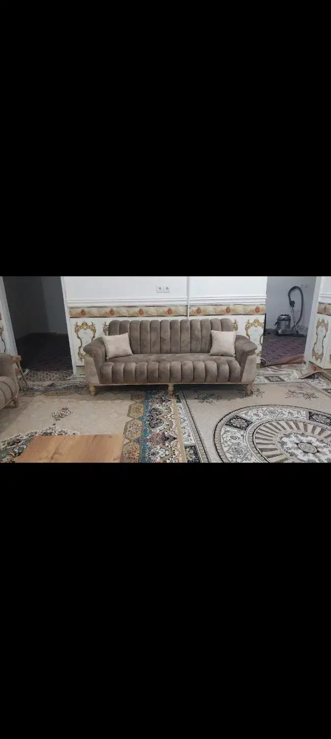 یک واحد اپارتمان از دو طبقه طبقه دوم فول امکانات