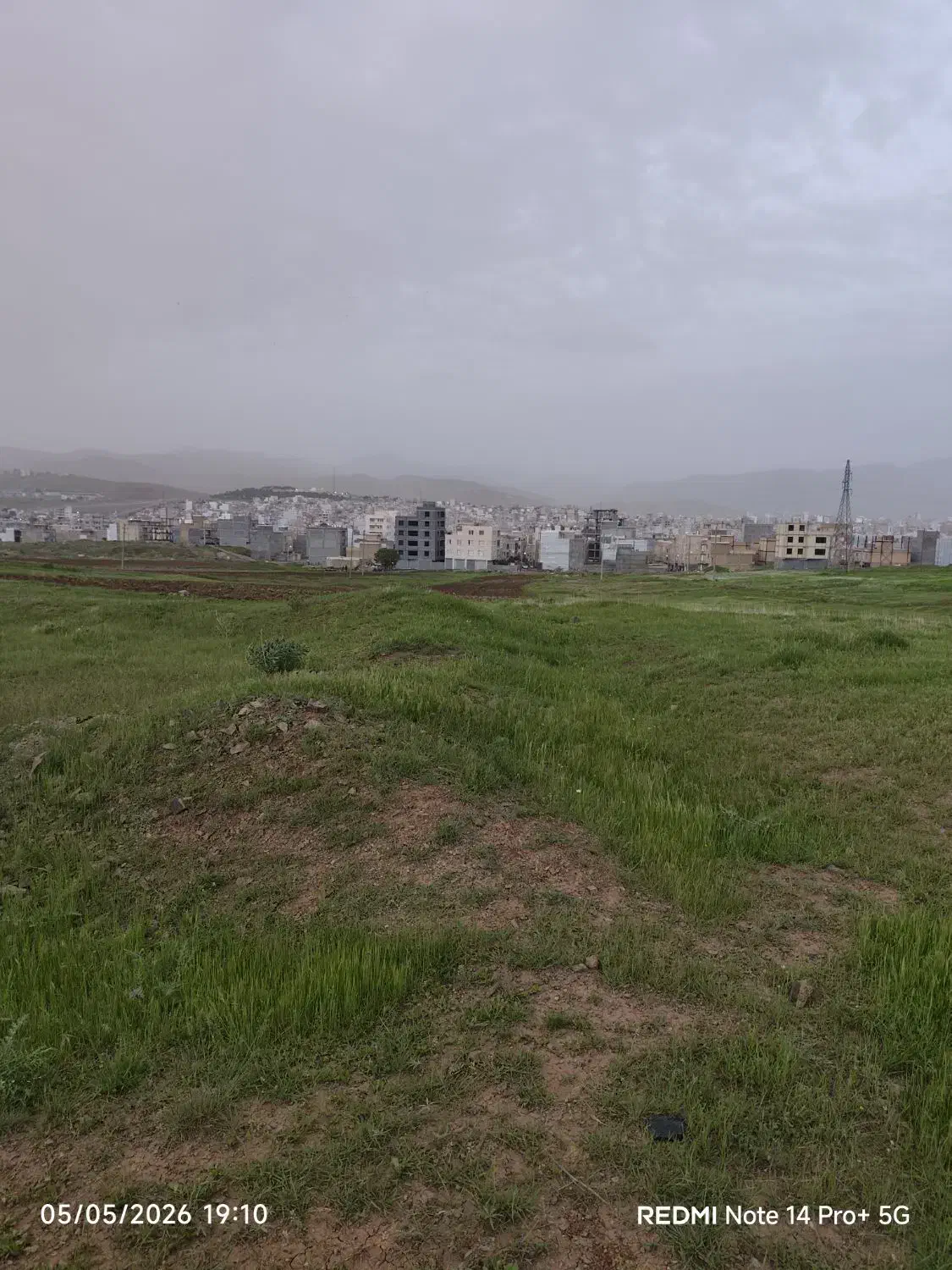 زمین مسکونی فرهنگسرا