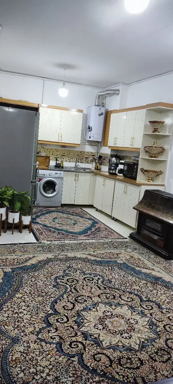 آپارتمان  خیابان وحید طلاب