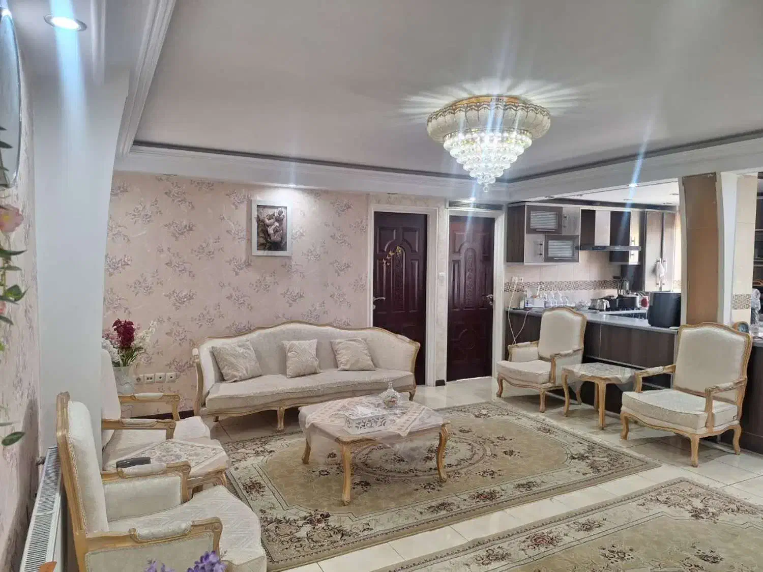 ولی عصر بلاتر از منیریه راتق