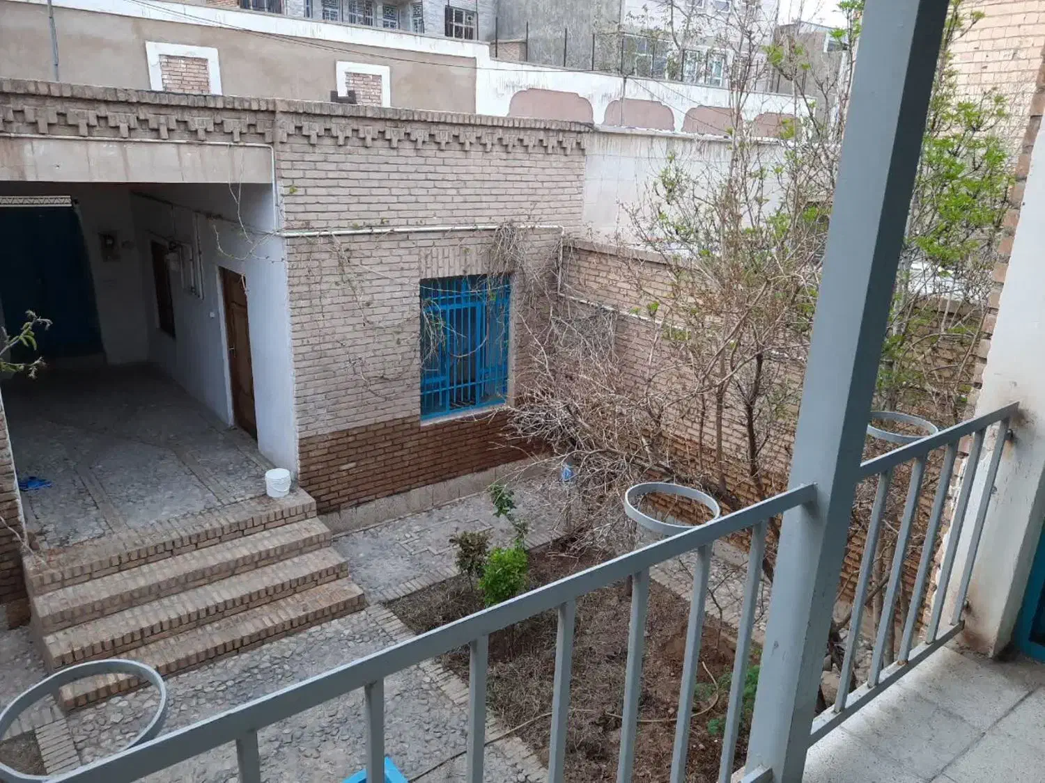 خانه ویلایی مبله دربست در مهدیشهر