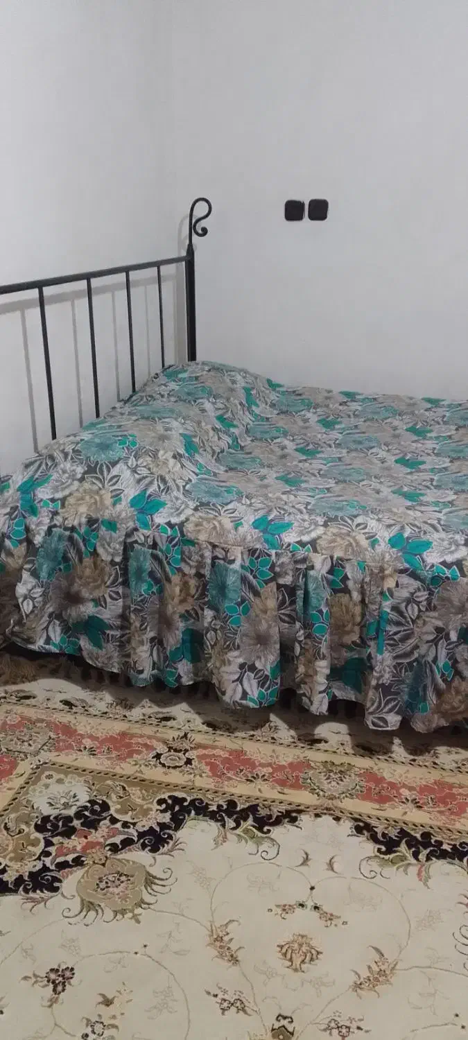 اتاق خالی