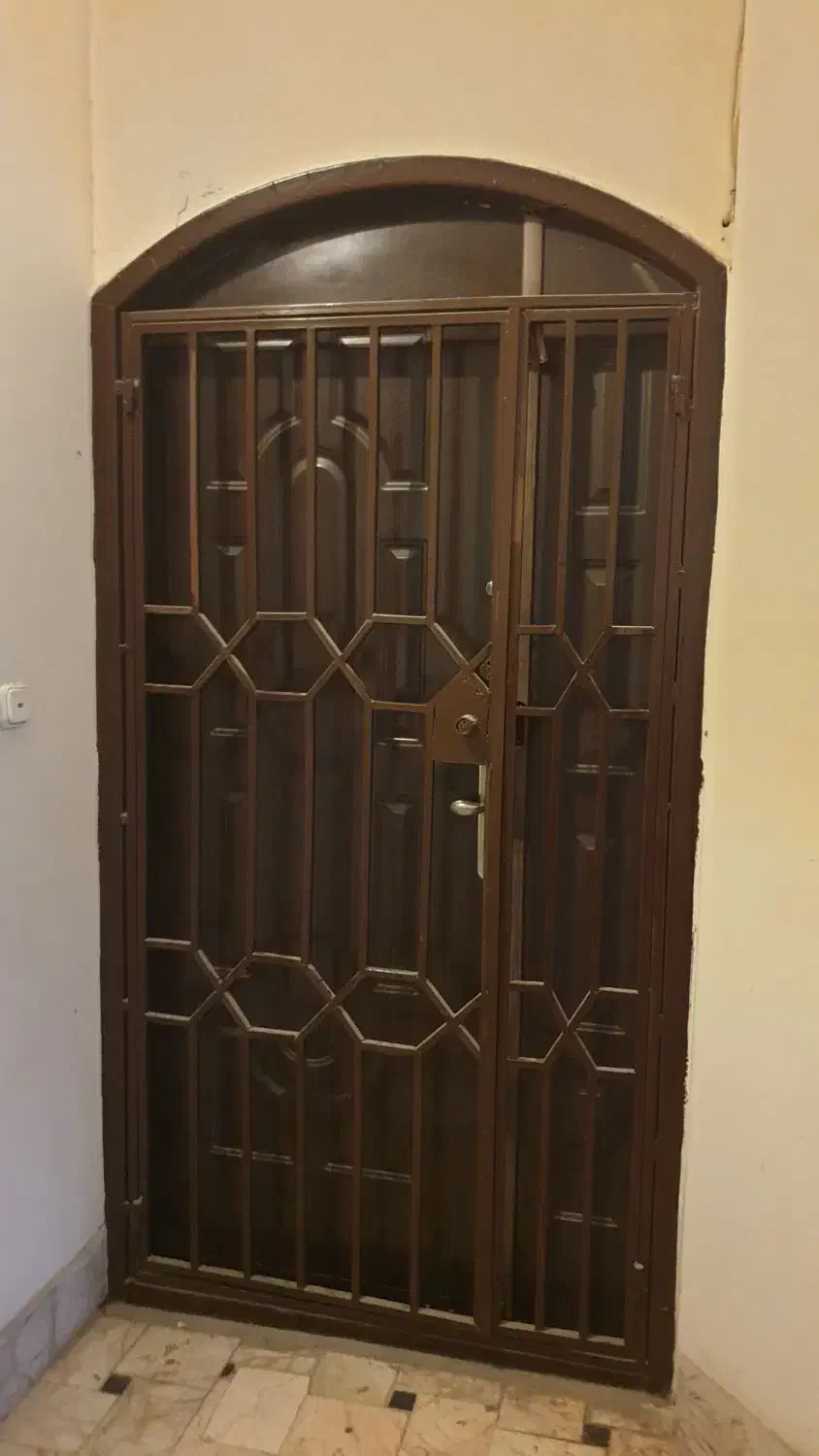 اوایل صدف آپارتمان ۸۵ متری ۲خوابه طبقه دوم