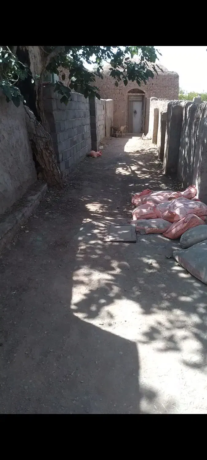 زمین ۹ قصب چترود