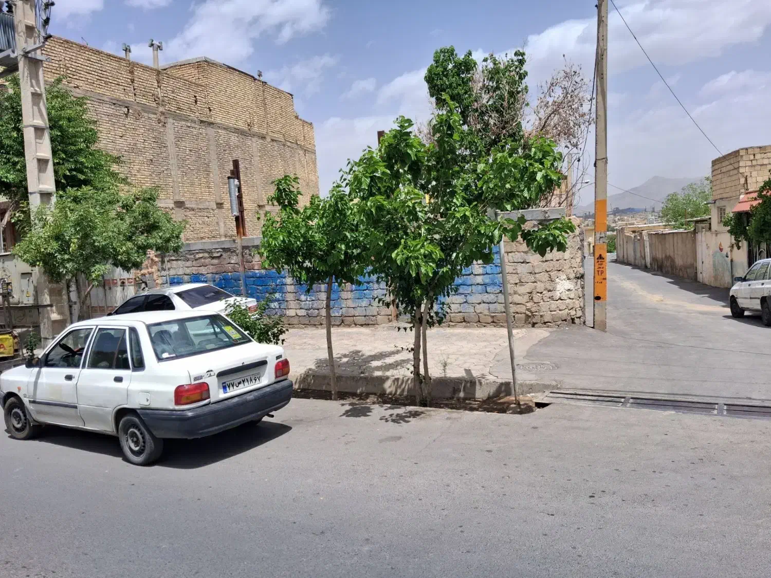 فروش زمین تجاری به متراژ ۱۱۲ متر سده لنجان