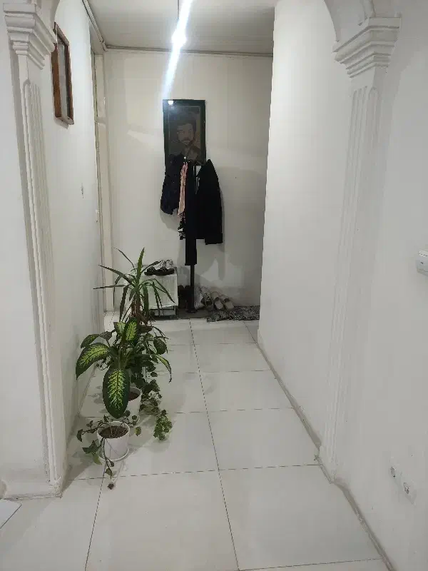 فروش واحد مسکونی ۶۰ متری طبقه همکف