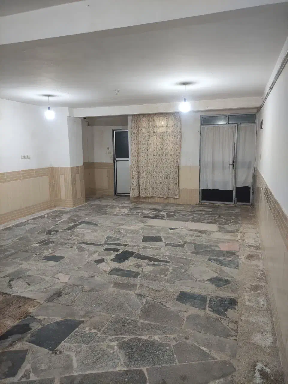 منزل ویلایی  خوب وتمیز
