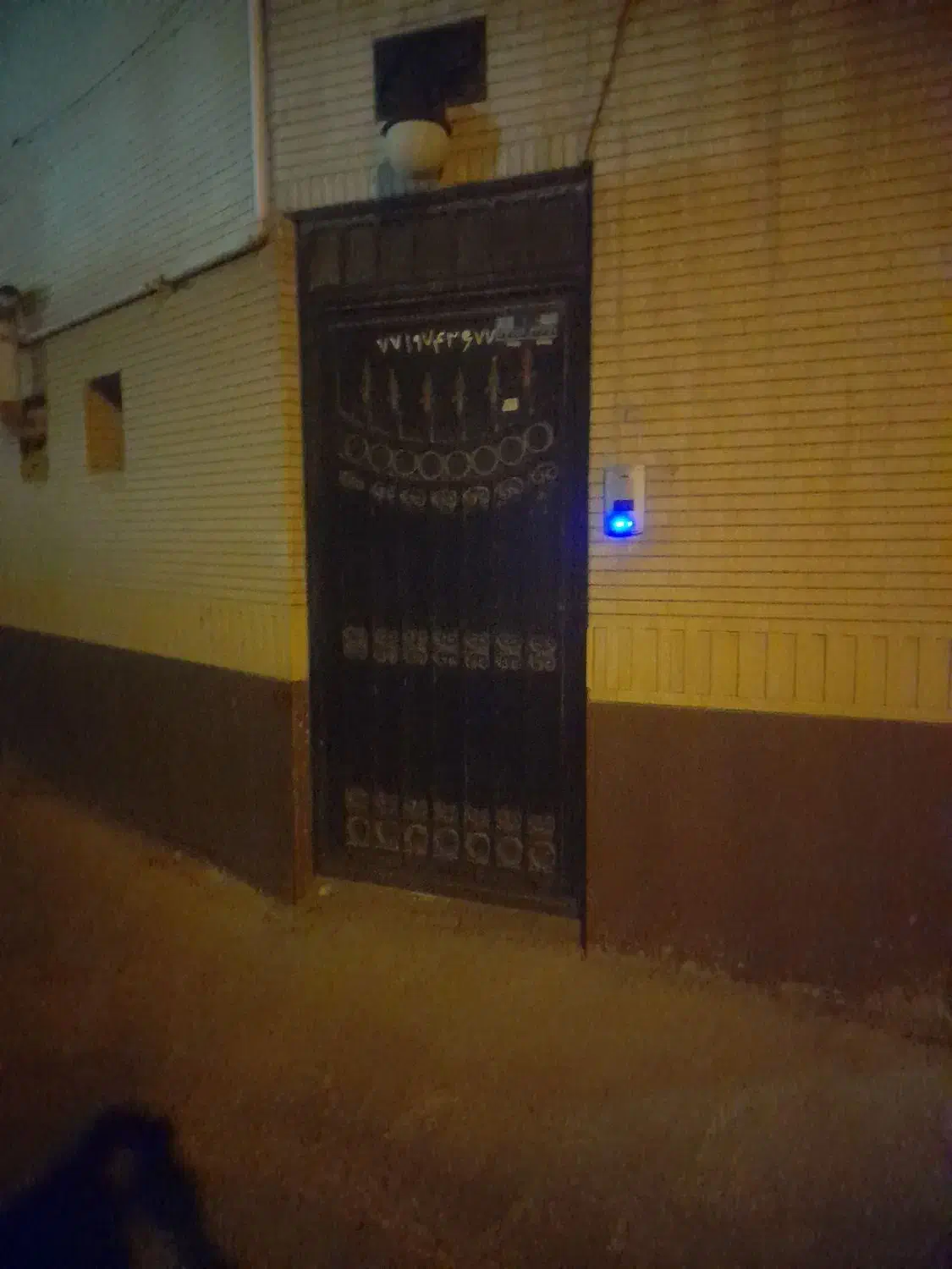 اجاره اپارتمان ۲۲۰متری