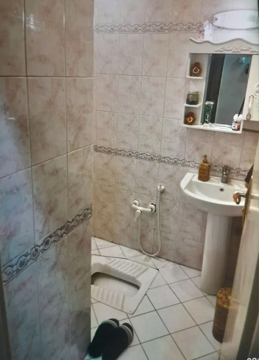 ساقدوش ۹۷ متر دوخوابه تخلیه