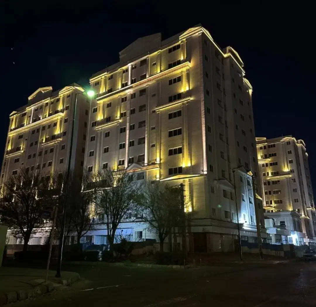 رهن و اجاره برج باران