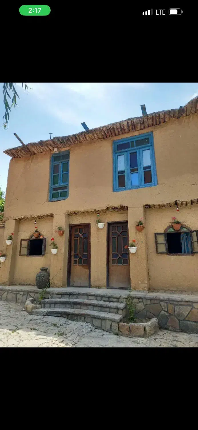 فروش باغ و رستوران در فضا خوش آب و هوا در قوچان