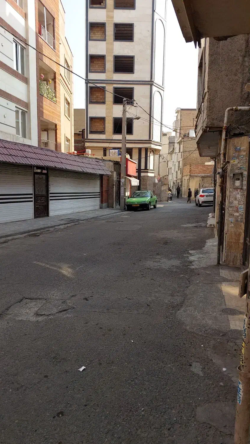 مغازه محلی