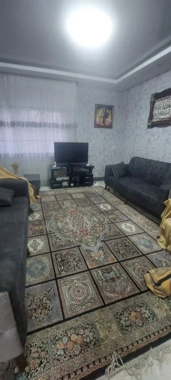 یک واحد آپارتمان واقع در شهرک قدس
